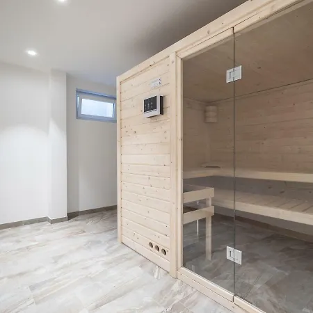 Modern In With Sauna * וורפנוונג